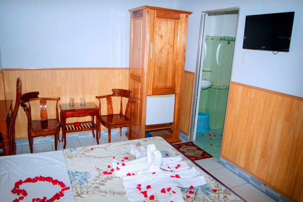 Thanh Ngoc Hotel Nha Trang Zewnętrze zdjęcie