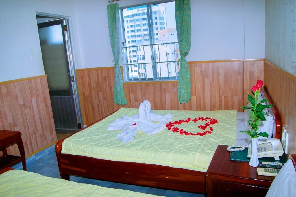 Thanh Ngoc Hotel Nha Trang Zewnętrze zdjęcie